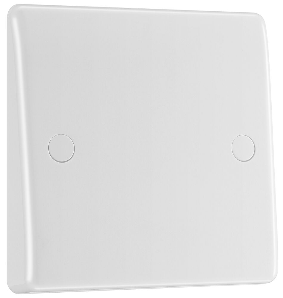 BG Nexus 25A Round Edge Single Flex Outlet Plate Bottom Entry White