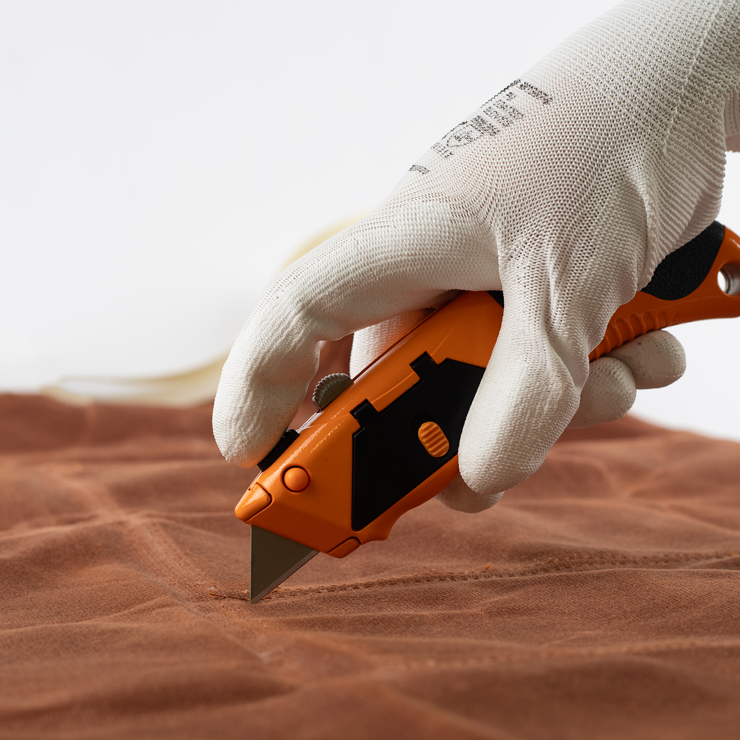 CK Tools Avit Adjustable Height Collapsible Stool