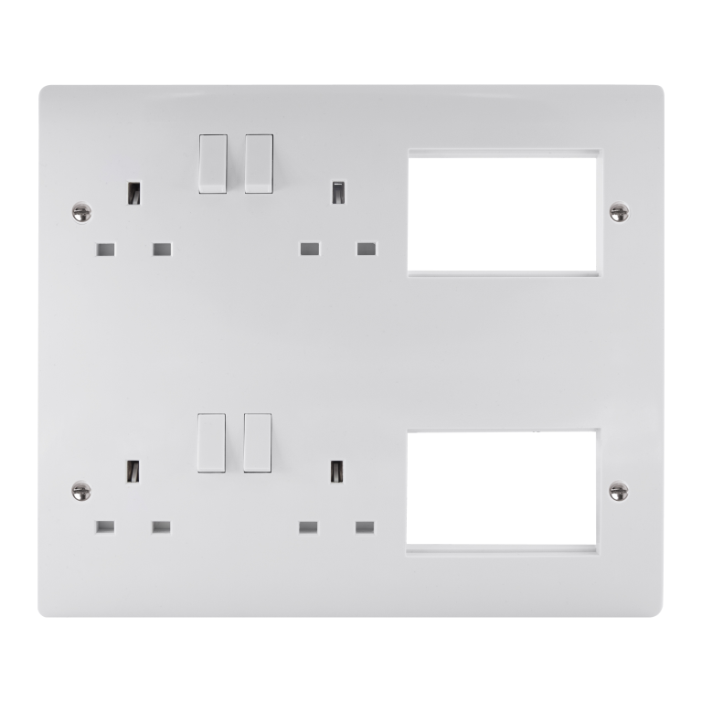 Click New Media 4 Gang Lounge Plate With 6 Modules White