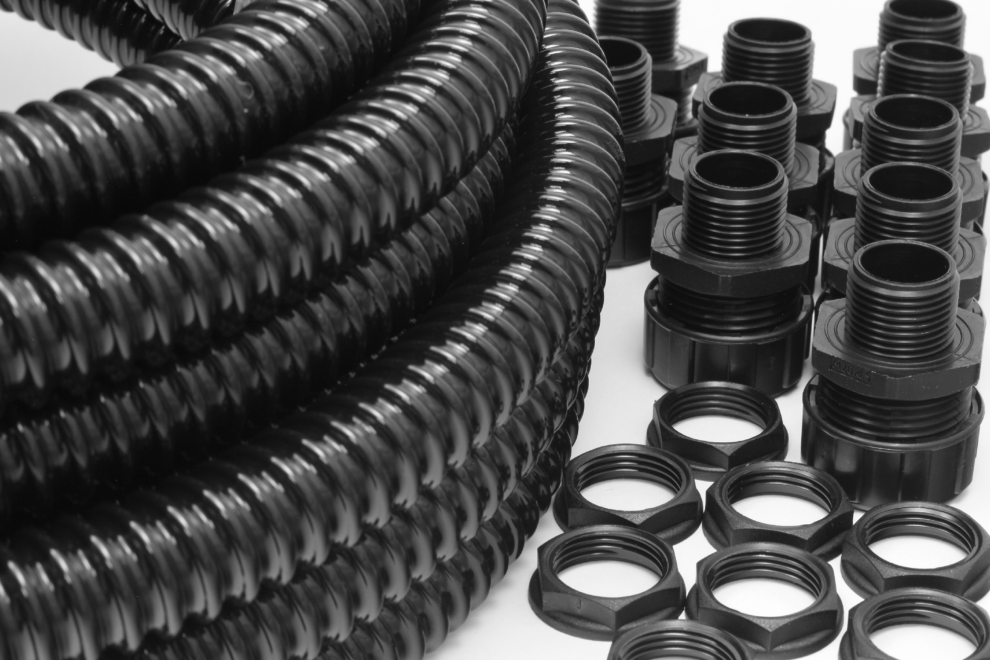 Koreflex 20mm Spiral PVC Contractor Pack 10m With Fittings Black