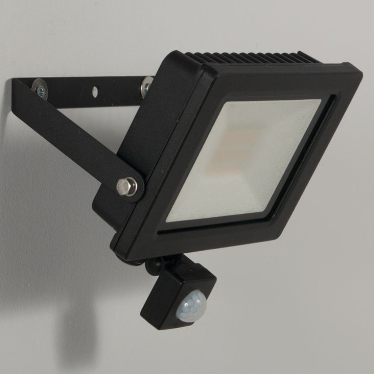 KSR Siena 30W CCT Selectable IP65 LED Floodlight with PIR Black | 3