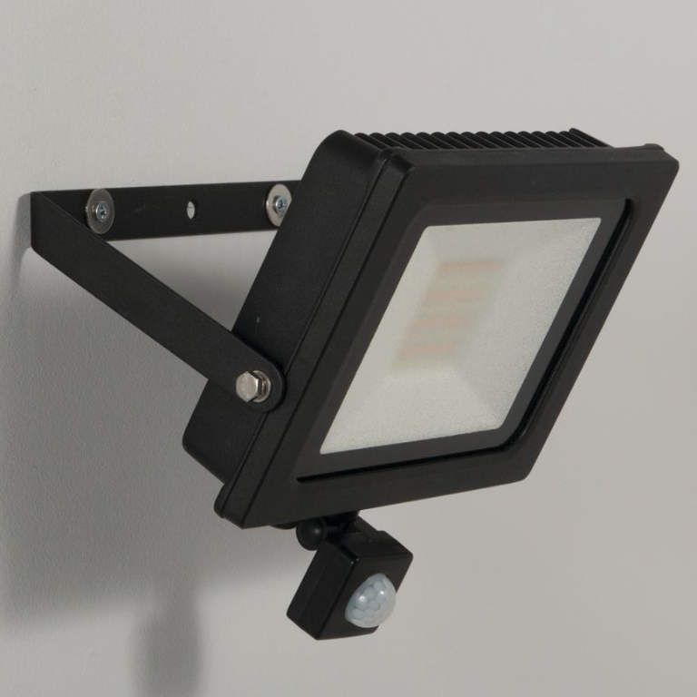 KSR Siena 50W CCT Selectable IP65 LED Floodlight with PIR Black | 2