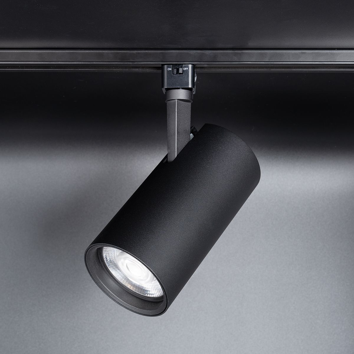 KSR Escala Pro Multi Wattage 4000K LED Track fitting Black