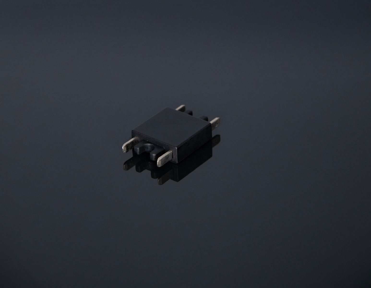 KSR Mag-Trac Straight Connector Black
