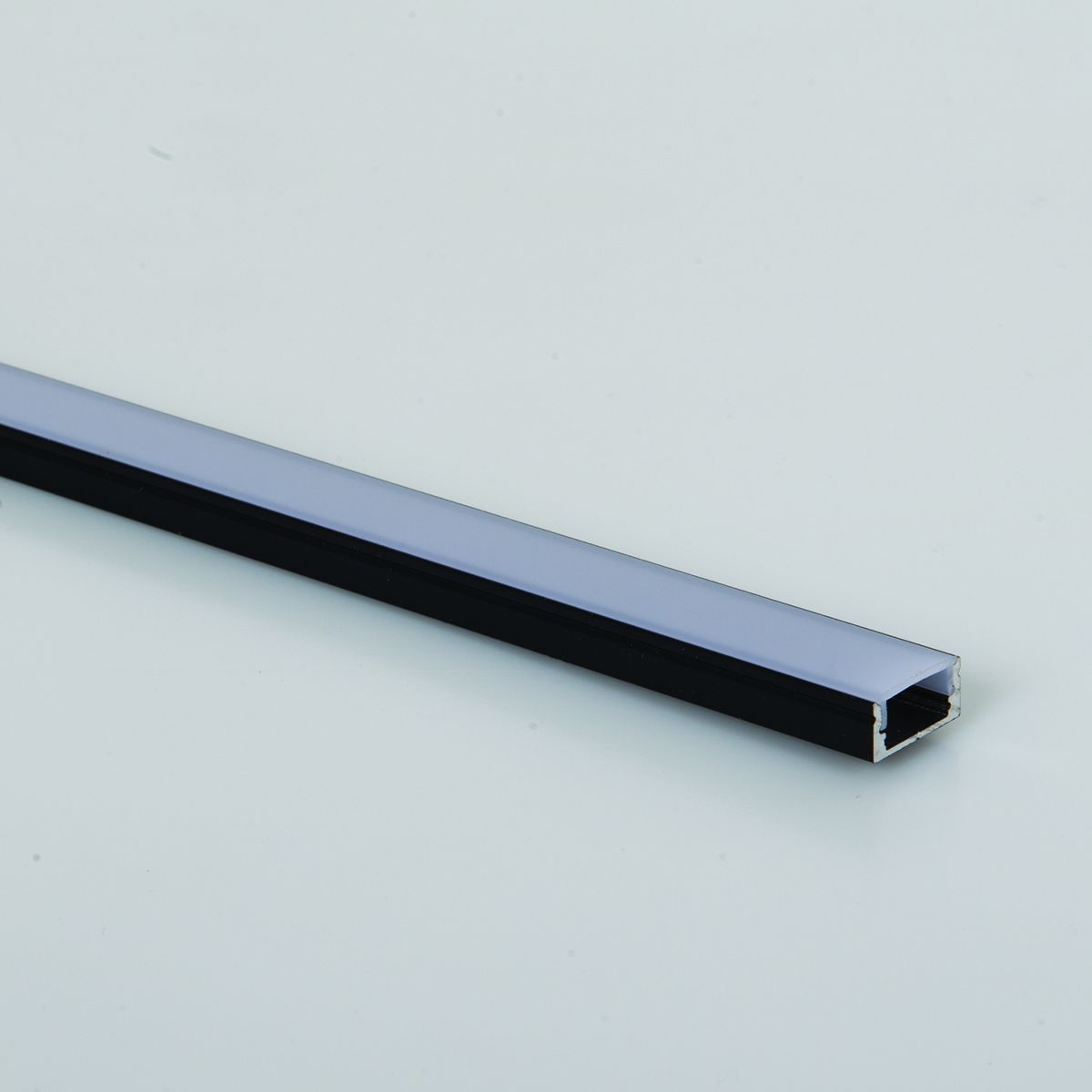 KSR Navara 1m Slim Surface Profile Bar Black with Opal Diffuser