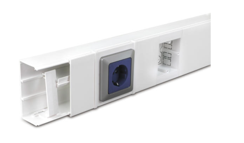 Univolt 50 x 50mm White Plastic Trunking (3m Length)