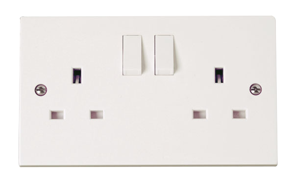 Click Polar 13A 2 Gang DP Single Switched Socket White