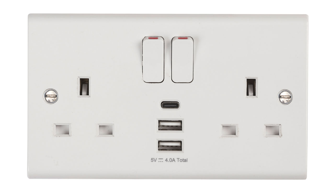 Deta Slimline 13A 2 Gang Double Switched Socket With 3 USB Ports White