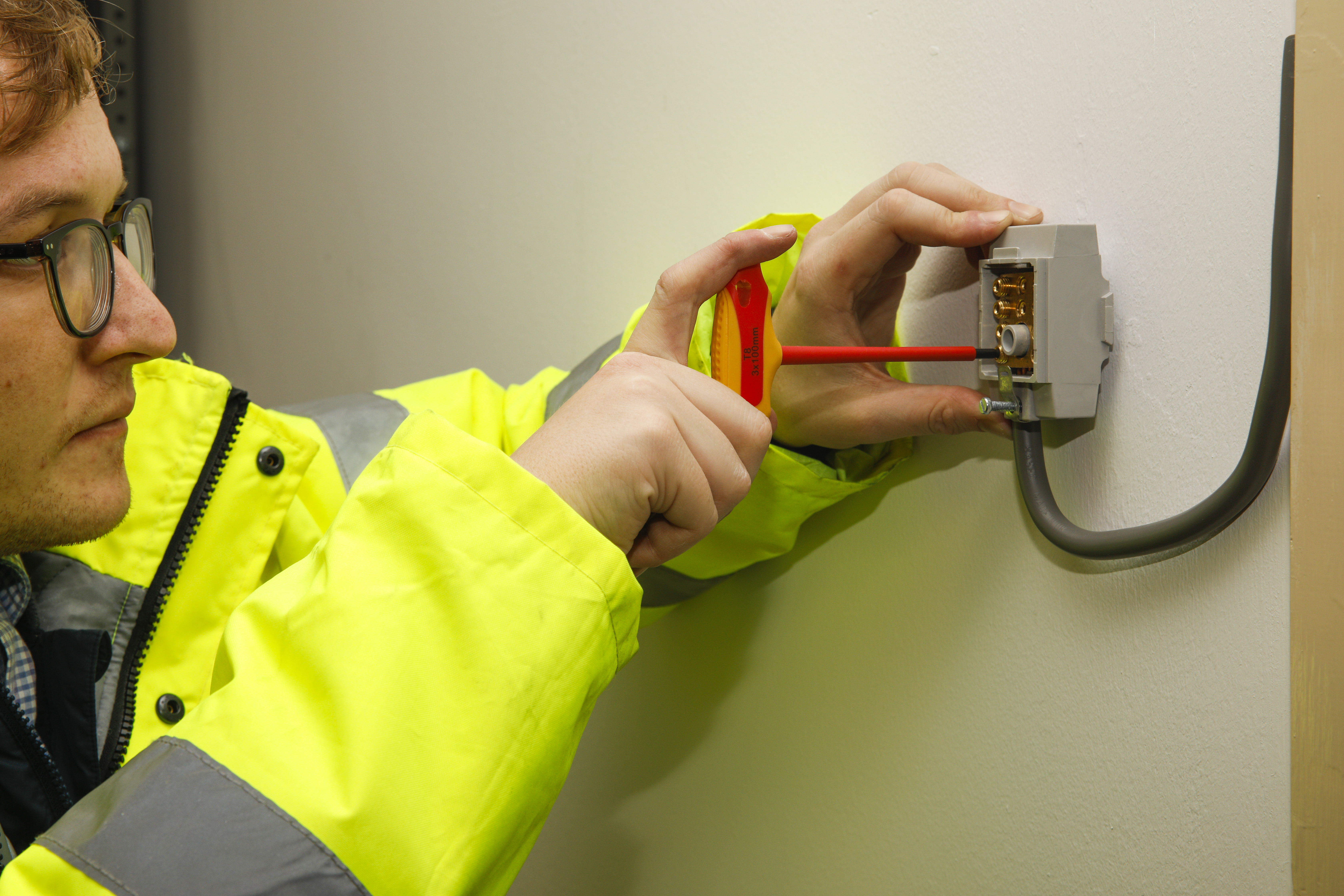 CK Tools 3.5mm VDE Insulated T Handle Hex Key