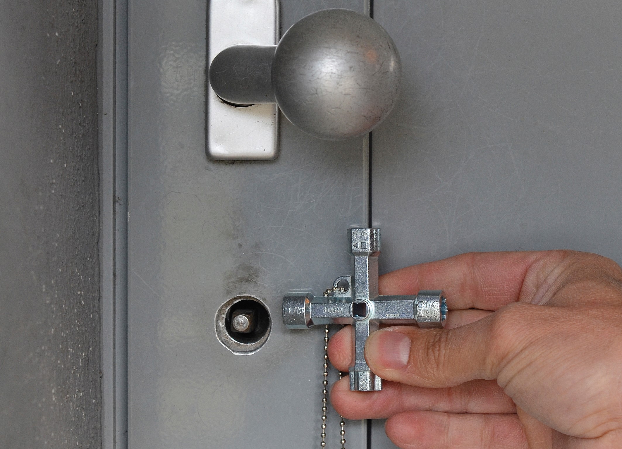 CK Tools 12 in 1 Cabinet Cross-Key