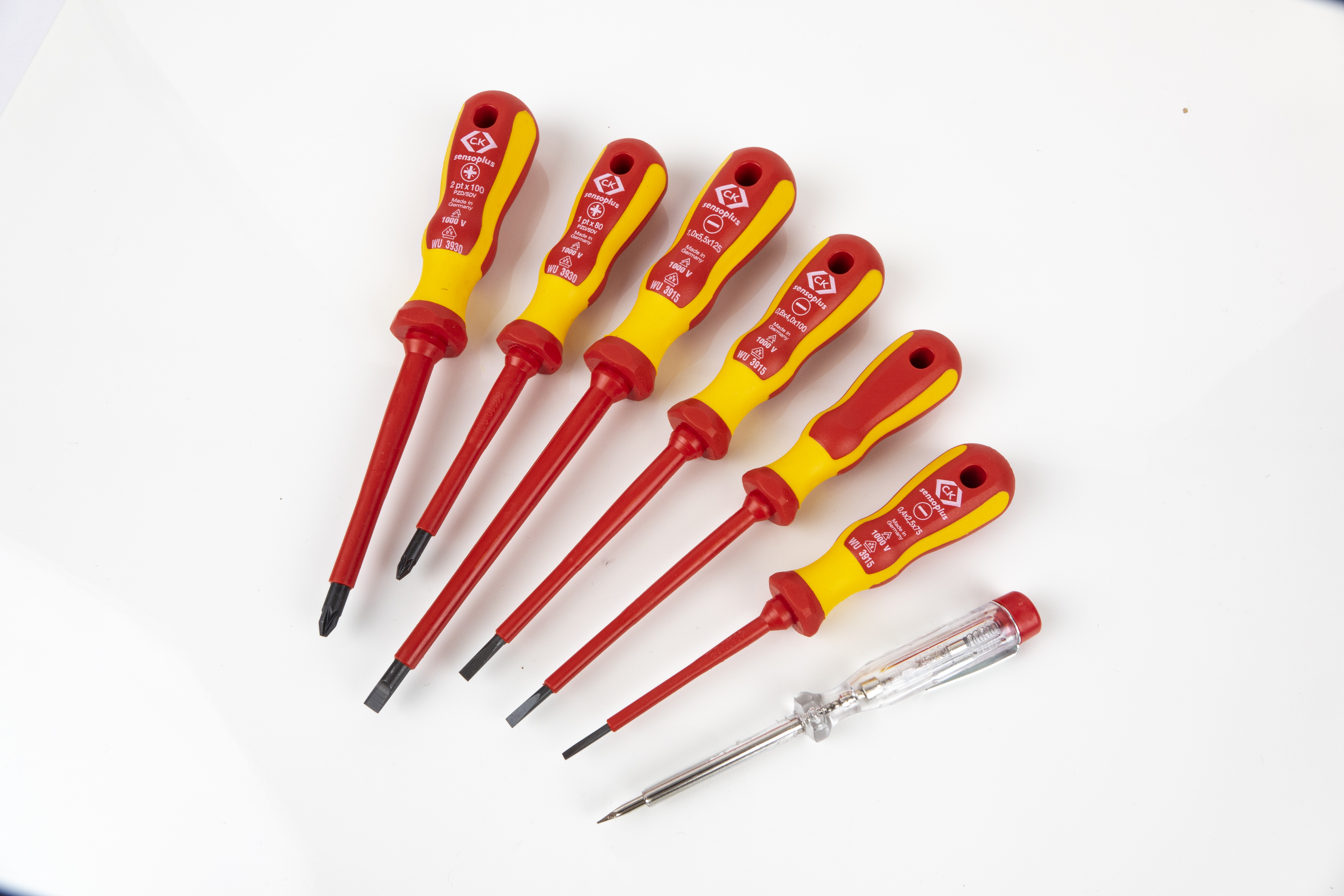 CK Tools 7 Piece VDE Mixed Screwdriver Set